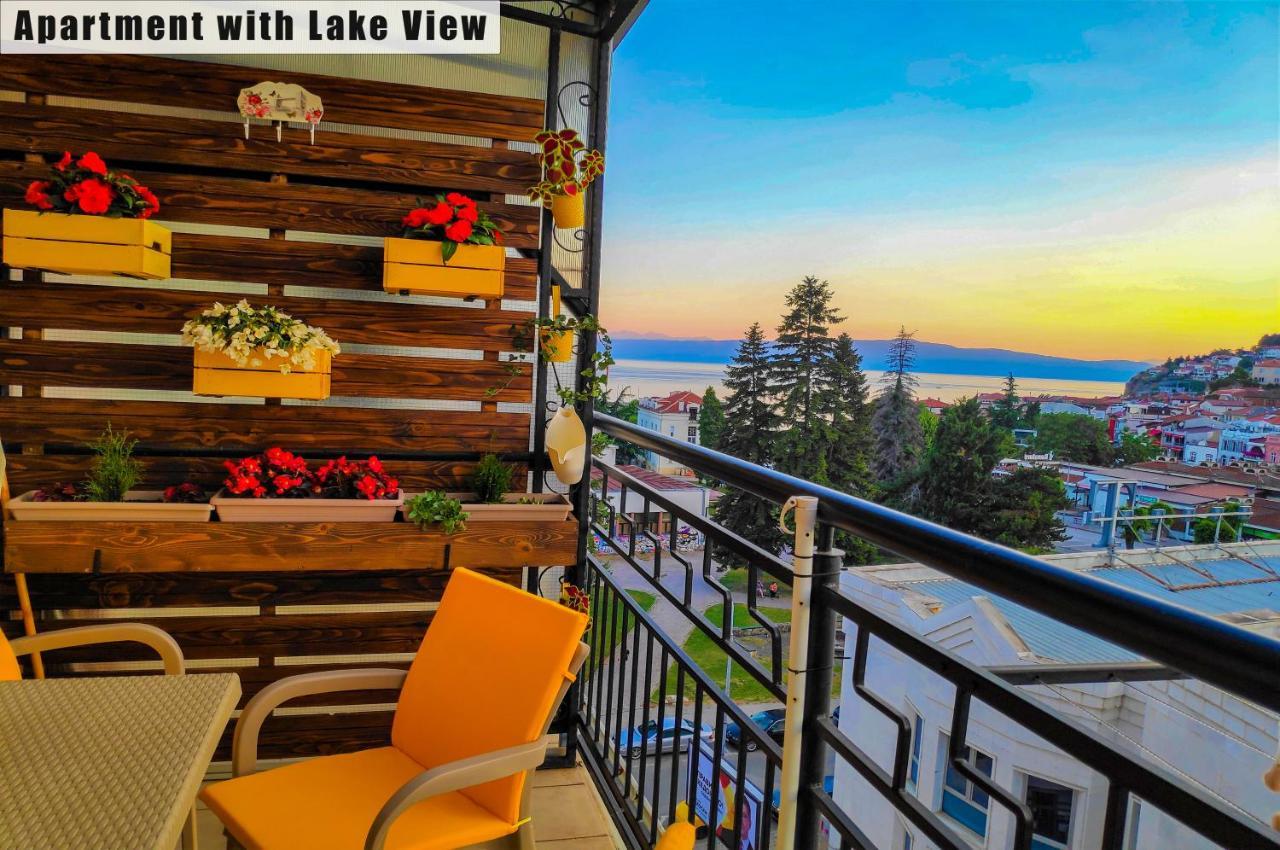Apartments Fantasy With Free Parking Ohrida Exterior foto